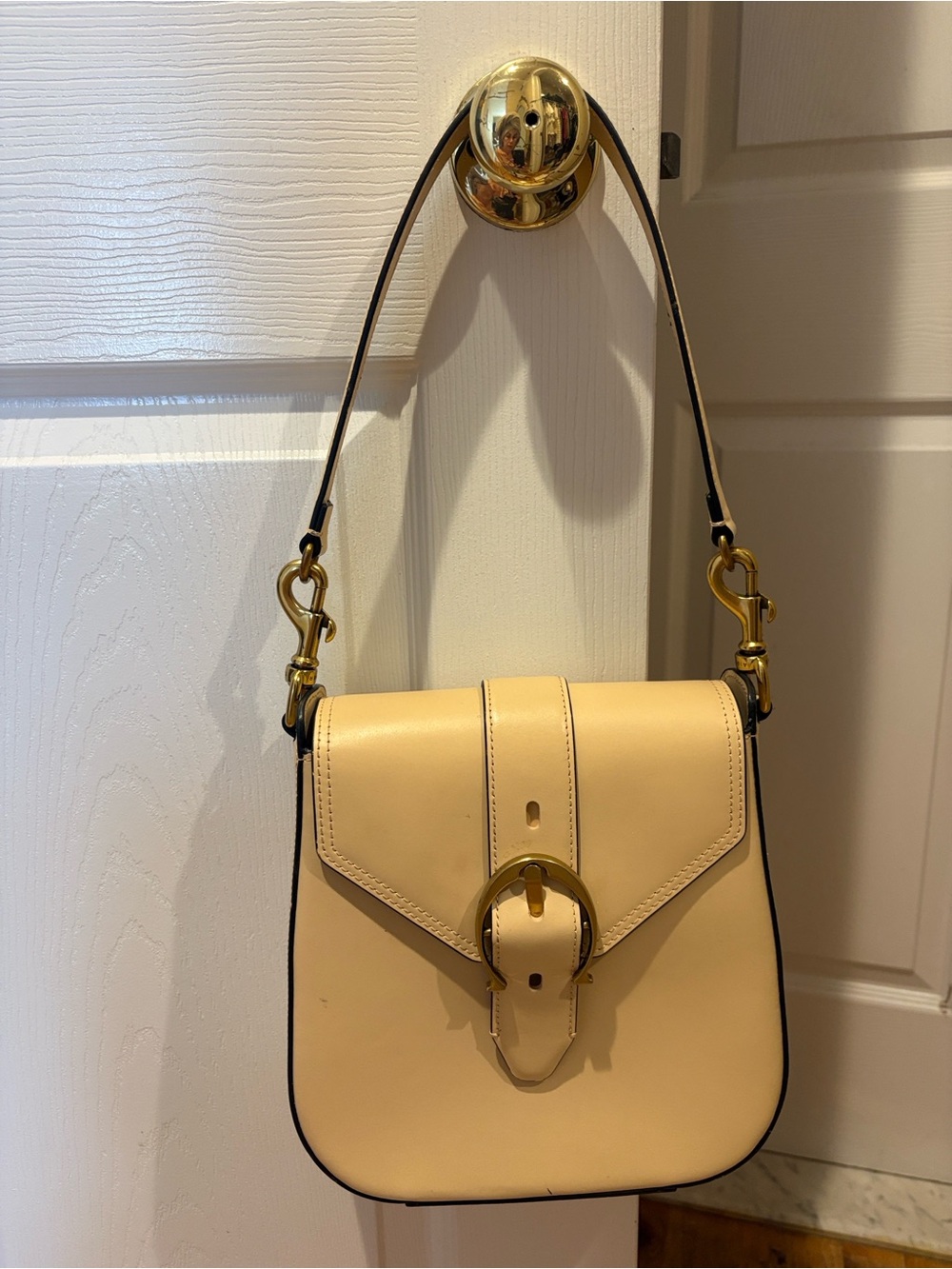 Etienne Aigner Cream Leather Crossbody with Gold Buckle - Picture 2 of 14